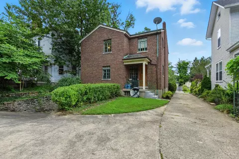 Exterior - 3032 Junietta Ave, Cincinnati, OH 45211 photo 4 of 6