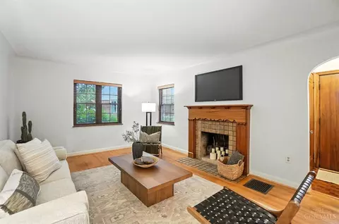 3435 Sherel Cir, Cincinnati, OH 45209 photo 5
