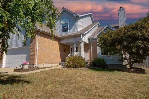 528 Teakwood Pl, Trenton, OH 45067
