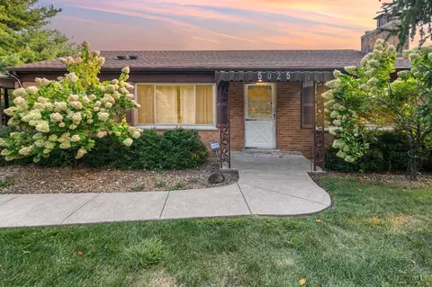 5025 Boomer Rd, Cincinnati, OH 45247