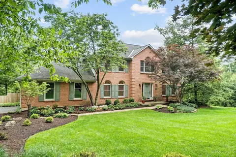 3057 Fox Den Ln, Cincinnati, OH 45244