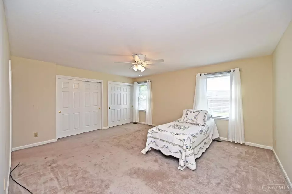 Bedroom - 1190 Stephanie Dr, Hamilton, OH 45013 photo 1 of 5