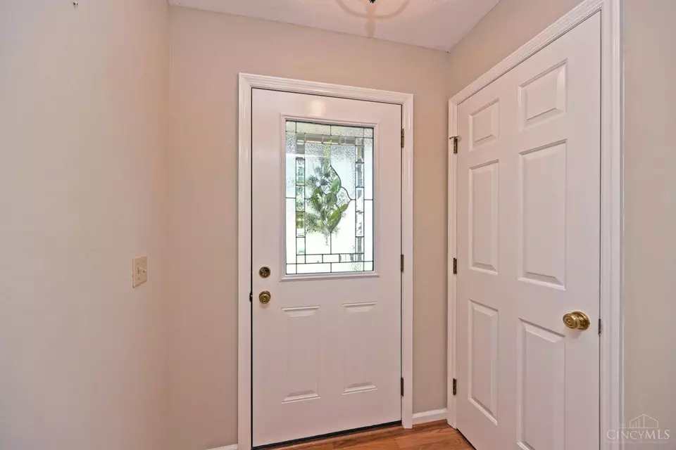 Entry Way - 1190 Stephanie Dr, Hamilton, OH 45013 photo 1 of 1