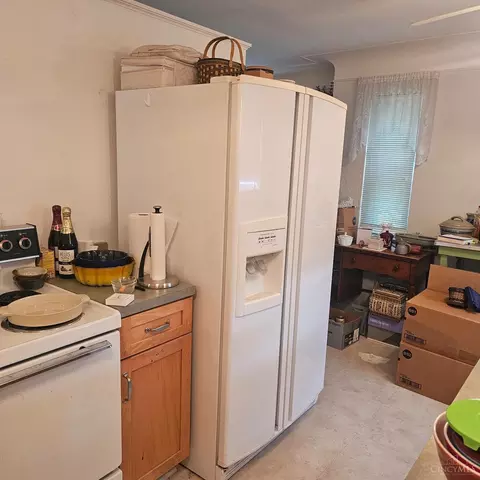 1502 Clovernoll Dr, Cincinnati, OH 45231 photo 9