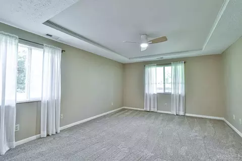 Bedroom - 11535 Regency Square Ct, Cincinnati, OH 45231 photo 2 of 5