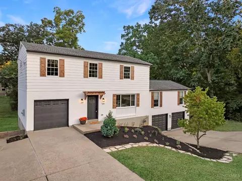 966 Sutton Rd, Anderson Twp, OH 45230