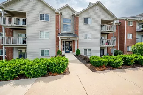 7636 Shawnee Ln, West Chester, OH 45069