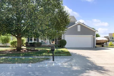 921 Cranbrook Ct, Miamisburg, OH 45342