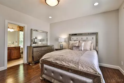 Bedroom - 4253 Maxwell Dr, Mason, OH 45040 photo 3 of 4