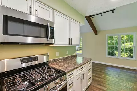 1662 Springdale Rd, Cincinnati, OH 45231 photo 19