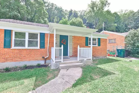 Exterior - 1732 Quebec Rd, Cincinnati, OH 45205 photo 3 of 7