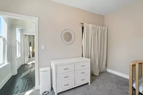 Bedroom - 4242 Williamson Pl, Cincinnati, OH 45223 photo 4 of 4