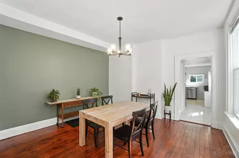 Dining - 4242 Williamson Pl, Cincinnati, OH 45223 photo 1 of 2