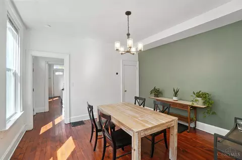 Dining - 4242 Williamson Pl, Cincinnati, OH 45223 photo 2 of 2