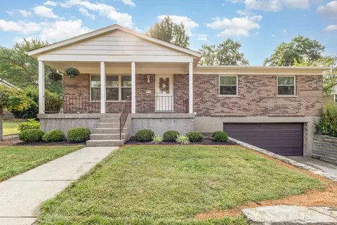 2768 Westbourne Dr, Cincinnati, OH 45248