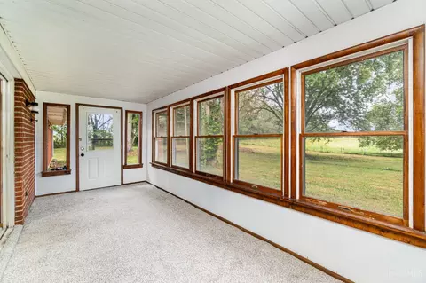 Exterior - 12466 Sinking Spring Rd, Peebles, OH 45660 photo 6 of 11