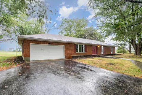 Exterior - 12466 Sinking Spring Rd, Peebles, OH 45660 photo 4 of 11