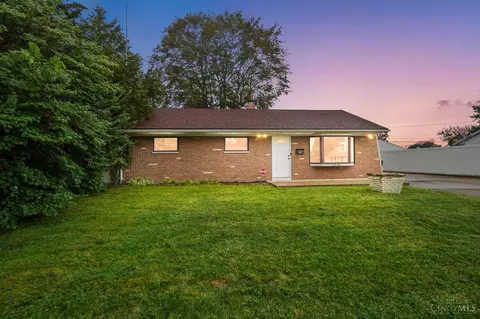 2925 Cunnington Ln, Kettering, OH 45420