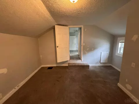 Bedroom - 3549 Dick St, Cincinnati, OH 45220 photo 3 of 3