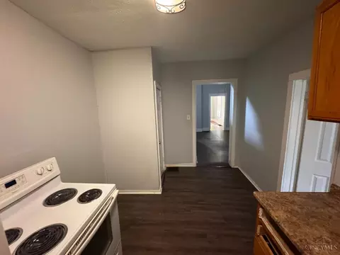 Entry Way - 3549 Dick St, Cincinnati, OH 45220 photo 1 of 1