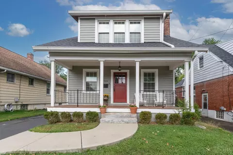 Exterior - 7024 Bramble Ave, Cincinnati, OH 45227 photo 2 of 10