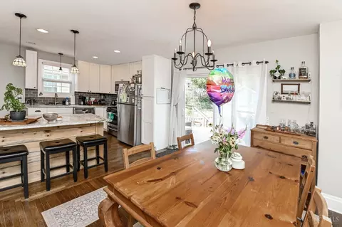 Dining - 7024 Bramble Ave, Cincinnati, OH 45227 photo 3 of 3