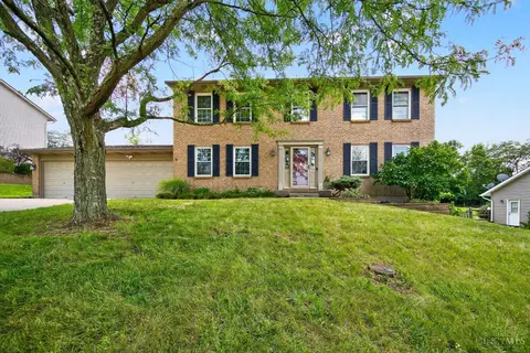 7948 Bayer Dr, West Chester, OH 45069