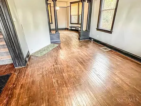 Living - 2568 Trevor Pl, Cincinnati, OH 45225 photo 3 of 3