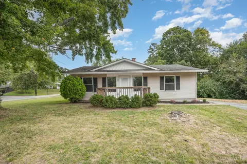 9810 Norcrest Dr, Cincinnati, OH 45231