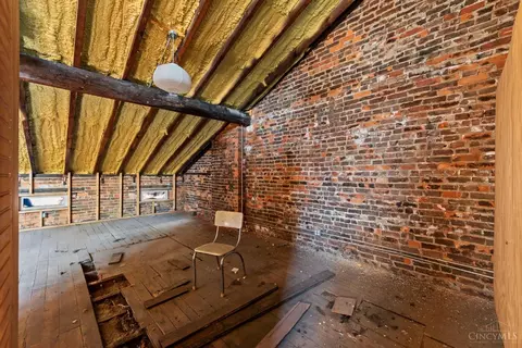 1826 Logan St, Cincinnati, OH 45202 photo 38