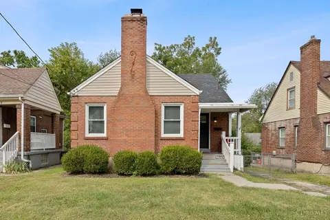 6243 Graceland Ave, Golf Manor, OH 45237