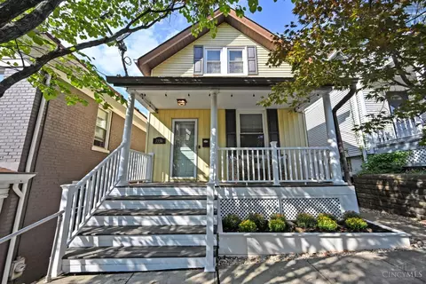 3556 Handman Ave, Cincinnati, OH 45226