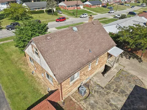 View/Area - 9124 Ranchill Dr, Cincinnati, OH 45231 photo 6 of 7