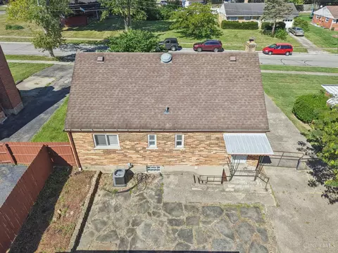 View/Area - 9124 Ranchill Dr, Cincinnati, OH 45231 photo 5 of 7