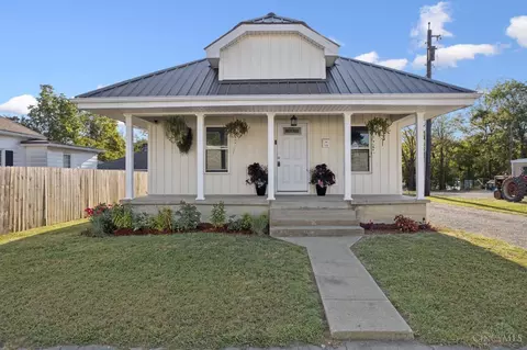 120 Apple St, Georgetown, OH 45121