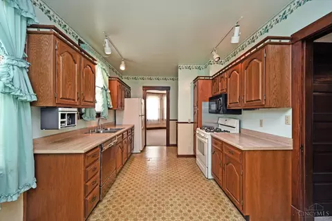 3142 Schubert Ave, Cincinnati, OH 45213 photo 15