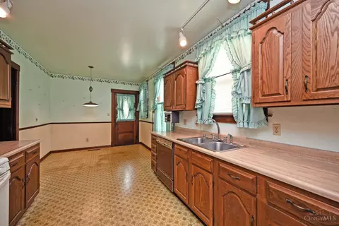 3142 Schubert Ave, Cincinnati, OH 45213 photo 14
