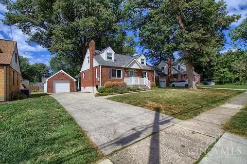 7287 Rita Ln, Madeira, OH 45243