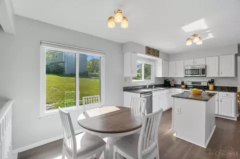 2429 Candlemakers Ln, Maineville, OH 45039 photo 16