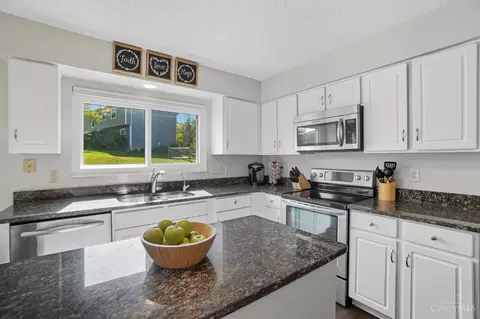 2429 Candlemakers Ln, Maineville, OH 45039 photo 13