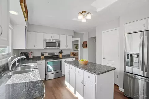 2429 Candlemakers Ln, Maineville, OH 45039 photo 10