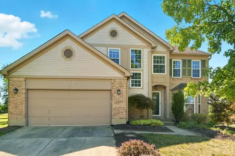 2429 Candlemakers Ln, Maineville, OH 45039