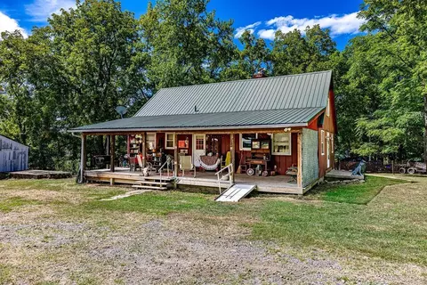 1222 Oxford Germantown Rd, Camden, OH 45311