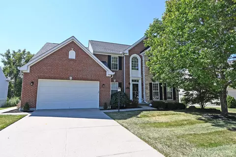 1227 Beechwood Pl, Amelia, OH 45102