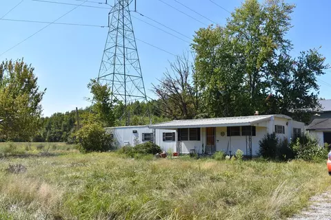 689 Duncanson Rd, Sardinia, OH 45171
