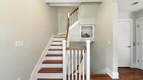 Entry Way - 1770 Mcmillan St, Cincinnati, OH 45206 photo 7 of 13