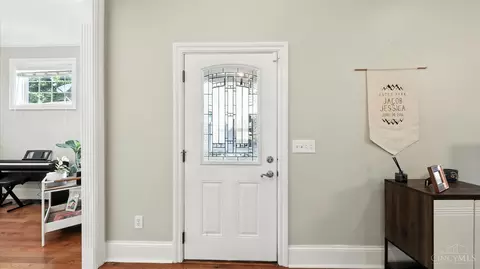 Entry Way - 1770 Mcmillan St, Cincinnati, OH 45206 photo 2 of 13
