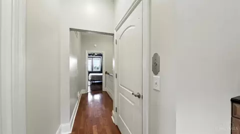 Entry Way - 1770 Mcmillan St, Cincinnati, OH 45206 photo 5 of 13