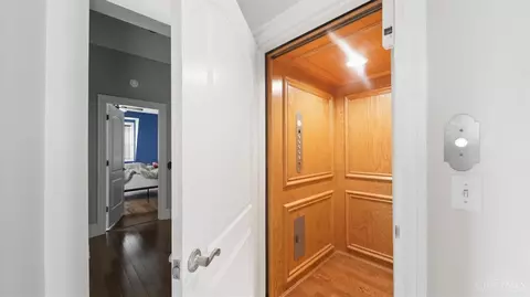 Entry Way - 1770 Mcmillan St, Cincinnati, OH 45206 photo 11 of 13