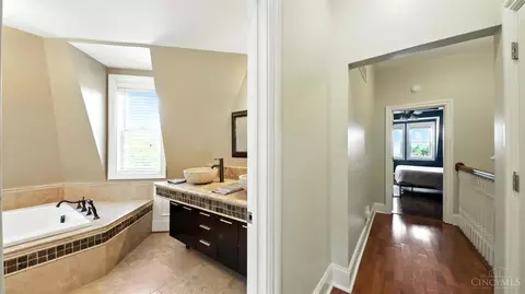 Entry Way - 1770 Mcmillan St, Cincinnati, OH 45206 photo 9 of 13